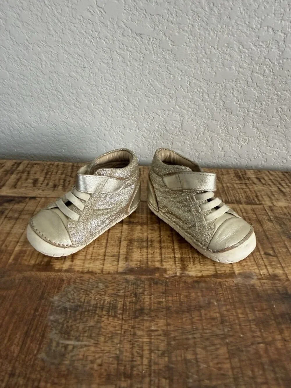OLD SOLES Girls Shoes Ring Pave Gold Glam Glitter Kids Girls 6-9 Months Walking